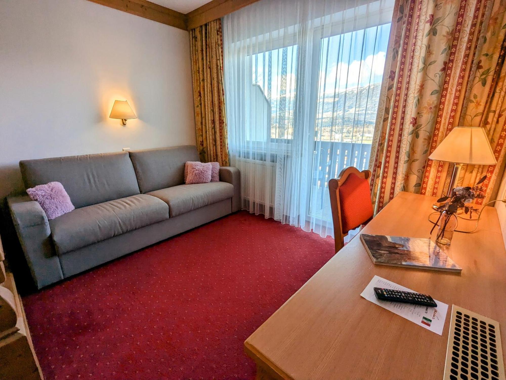 Hotel Heinz Brunico Exterior photo